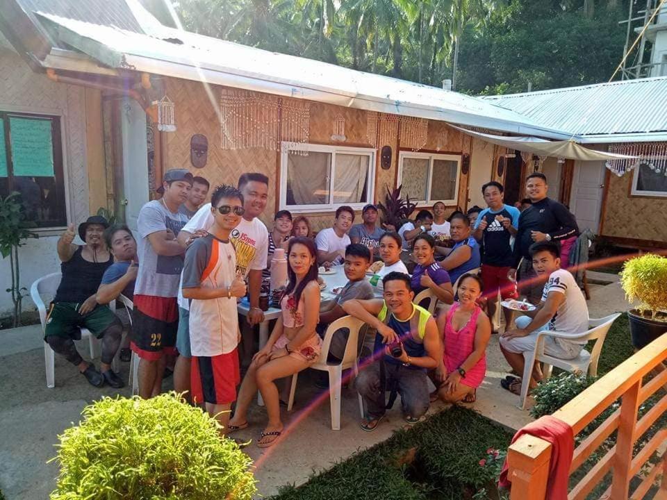 Sun Valley Hostel El Nido Zewnętrze zdjęcie