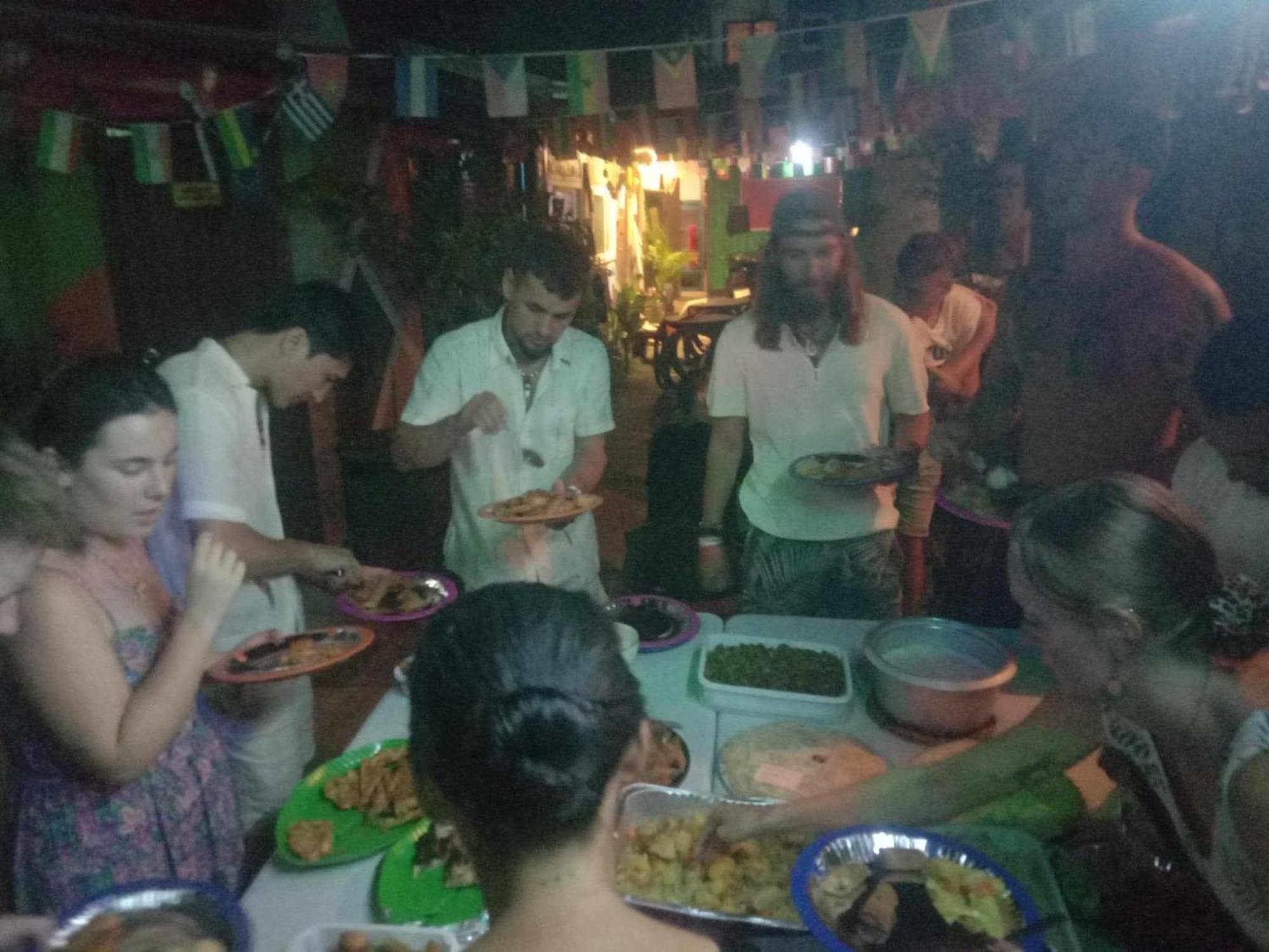Sun Valley Hostel El Nido Zewnętrze zdjęcie
