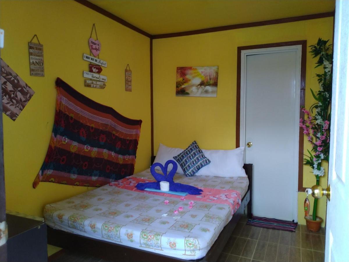 Sun Valley Hostel El Nido Zewnętrze zdjęcie